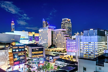 Novotel Bangkok On Siam Square