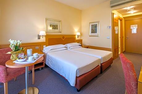 Twin Room with Balcony
