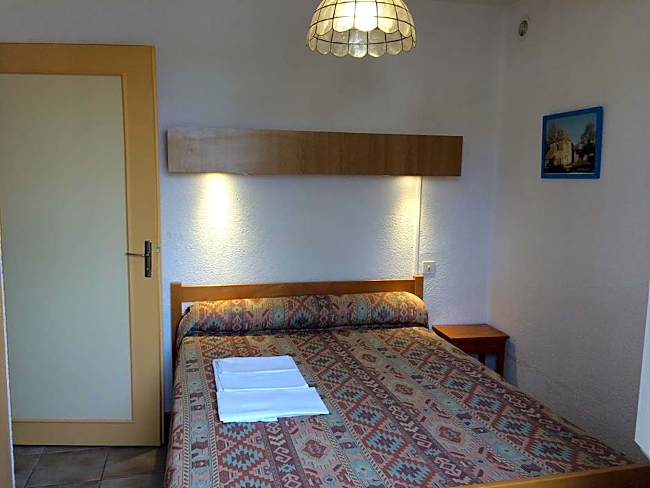 Photo 1 of 12 of 3 Bedroom