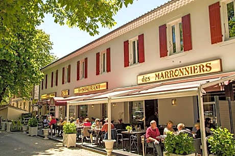 HOTEL LES MARRONNIERS