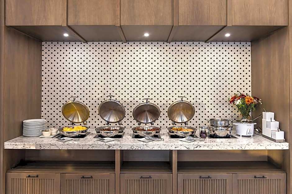 Voco The Clair Cincinnati Downtown By IHG