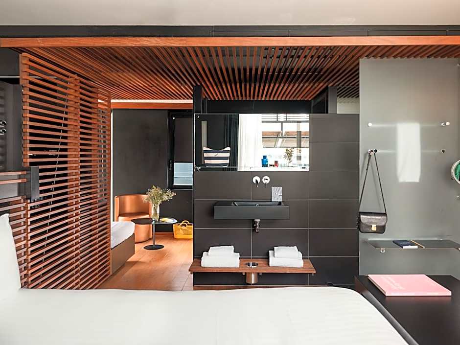 Hotel OFF Paris Seine