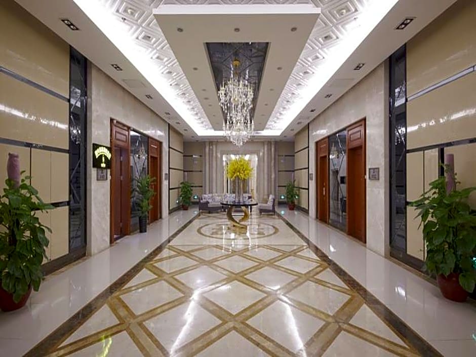 Louidon Mega Apartment Hotel Of Kam Rueng Plaza