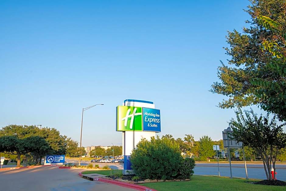 Holiday Inn Express & Suites College Station by IHG