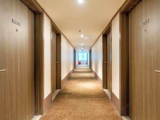 Hanting Hotel (Guangzhou Feixiang Park Metro Station)