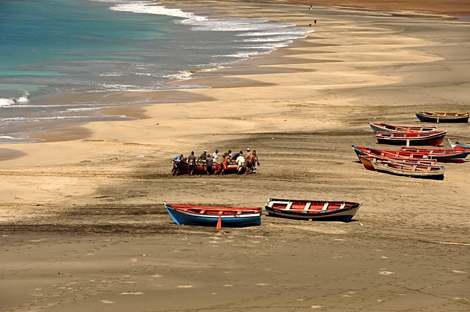 Flag Hotel Foya Branca