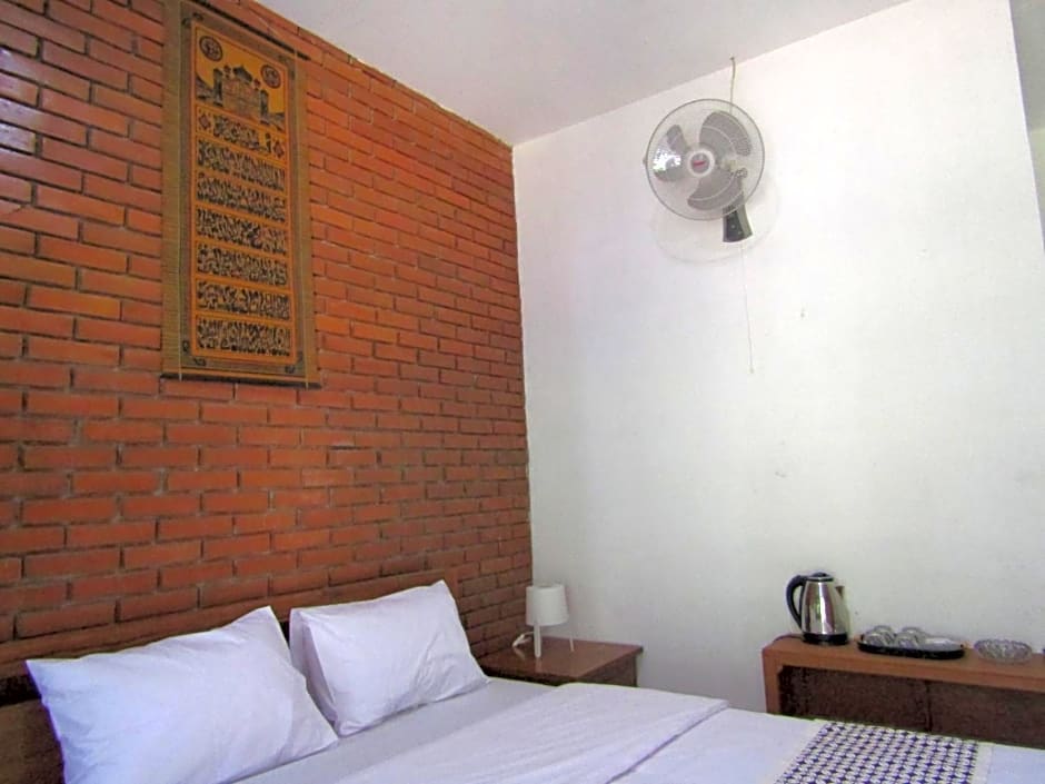 Penginapan Udin Syariah Bukit Rhema