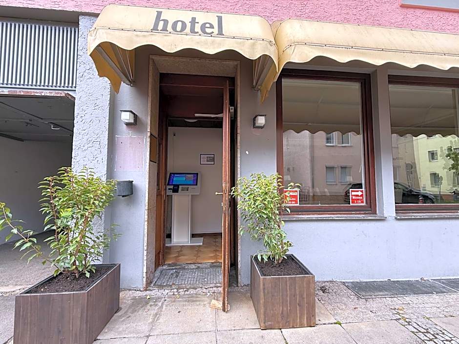 Hafner Hotel Apartment Self Check-In Anytime