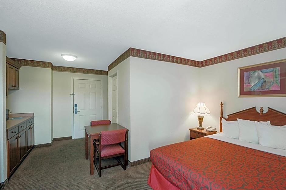 Days Inn by Wyndham Trumann AR