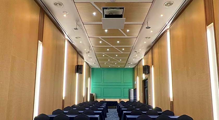 Chonpines Ocean Suites