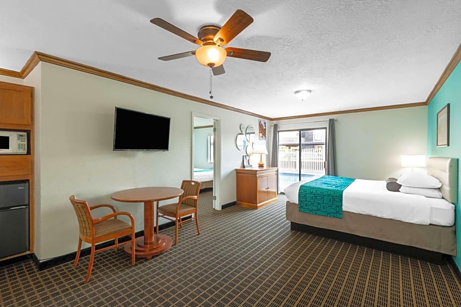 Howard Johnson by Wyndham St. George Hotel & Suites