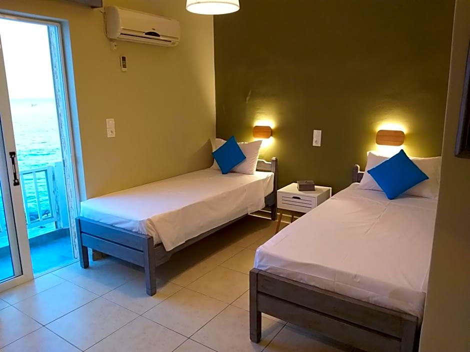 Pillbox Seafront Studios and Apartments