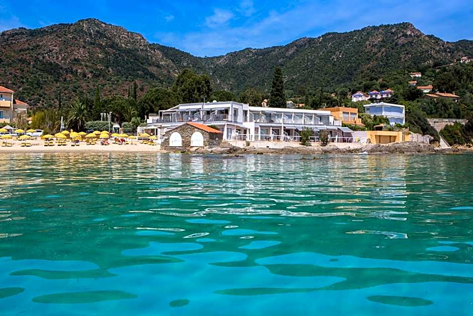 Roc Hotel - Hôtel 4 étoiles les pieds dans l'eau