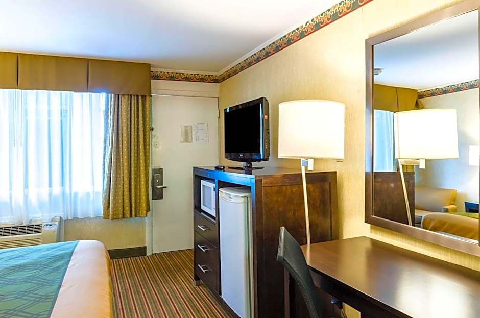 Fairbridge Inn Express Pittsfield