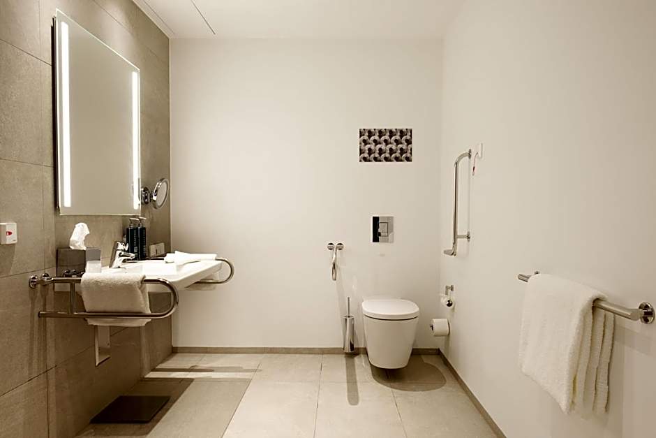 DoubleTree by Hilton Wroclaw