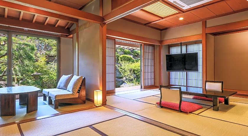 Beautiful Japanese Garden Kagetsu
