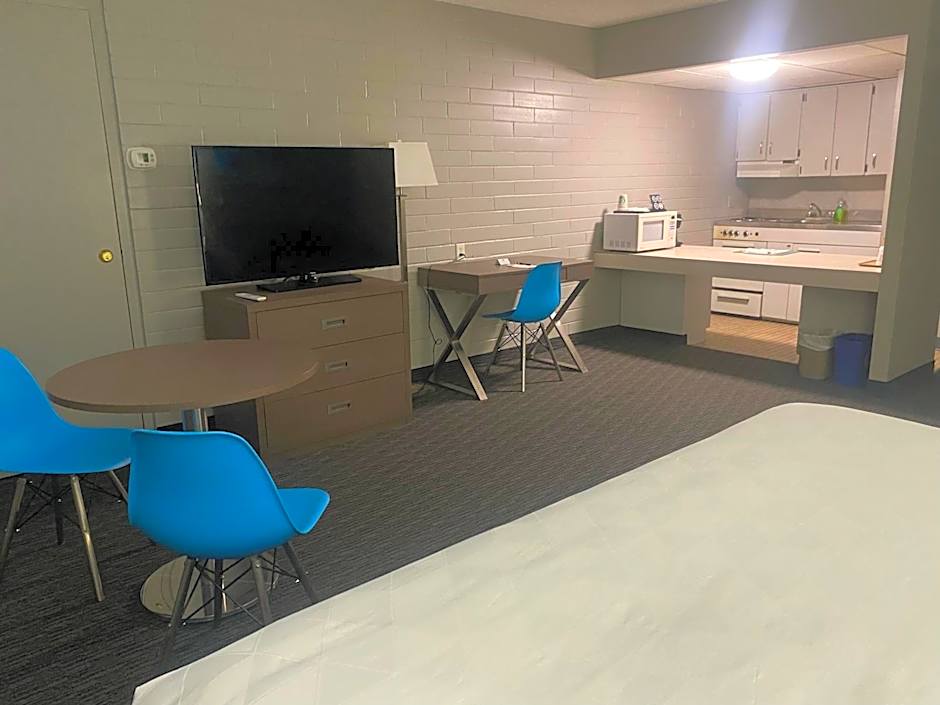 Travelodge by Wyndham Grande Prairie