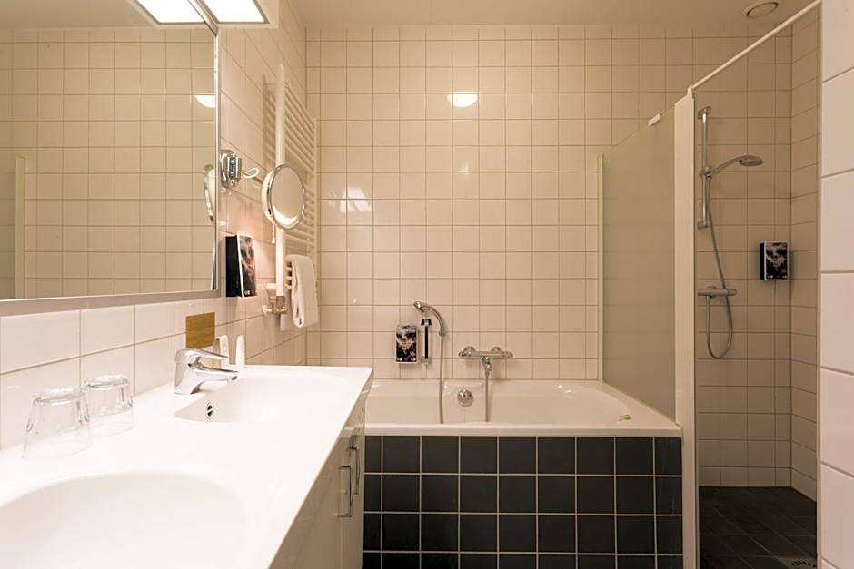 Strandhotel Westduin