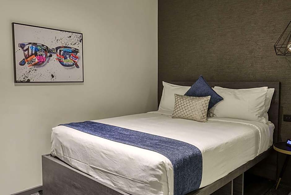 Microtel by Wyndham Wellington