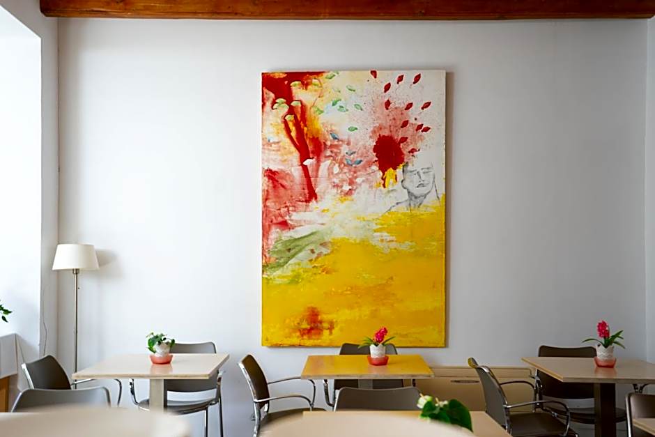 L'Host Boutique Rooms