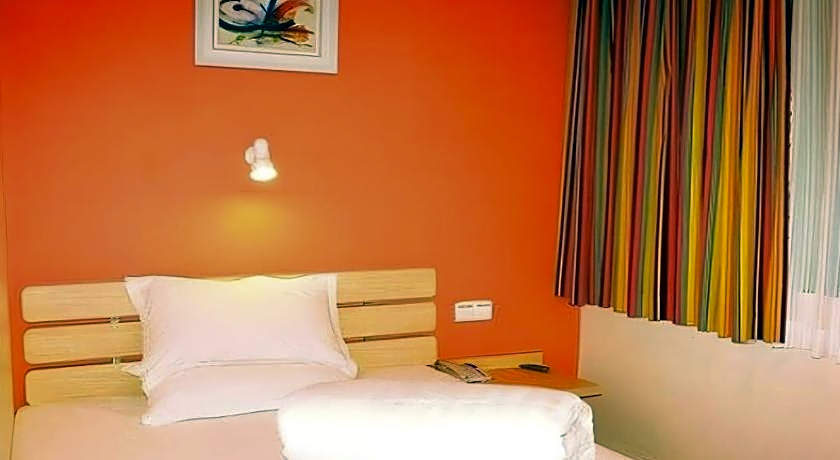 7 Days Inn Nanchang Jiefang West Road Xinjia'an Metro Station