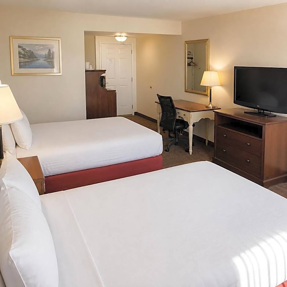 Days Inn by Wyndham Lake Point