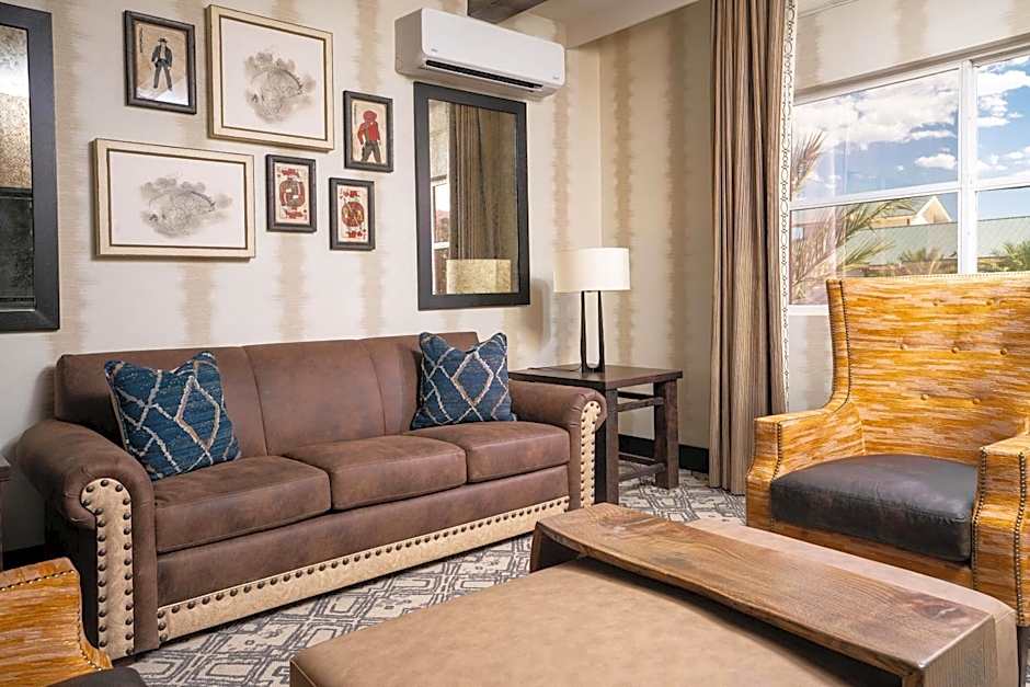 Silverton Casino Lodge - Newly Renovated