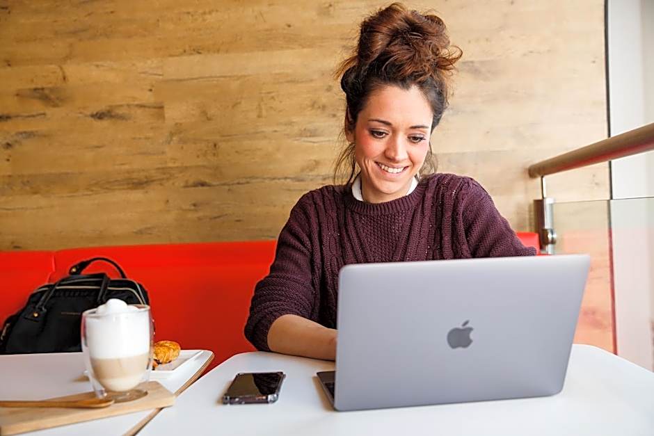 ibis Brighton City Centre - Station