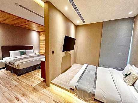Executive Quadruple Room