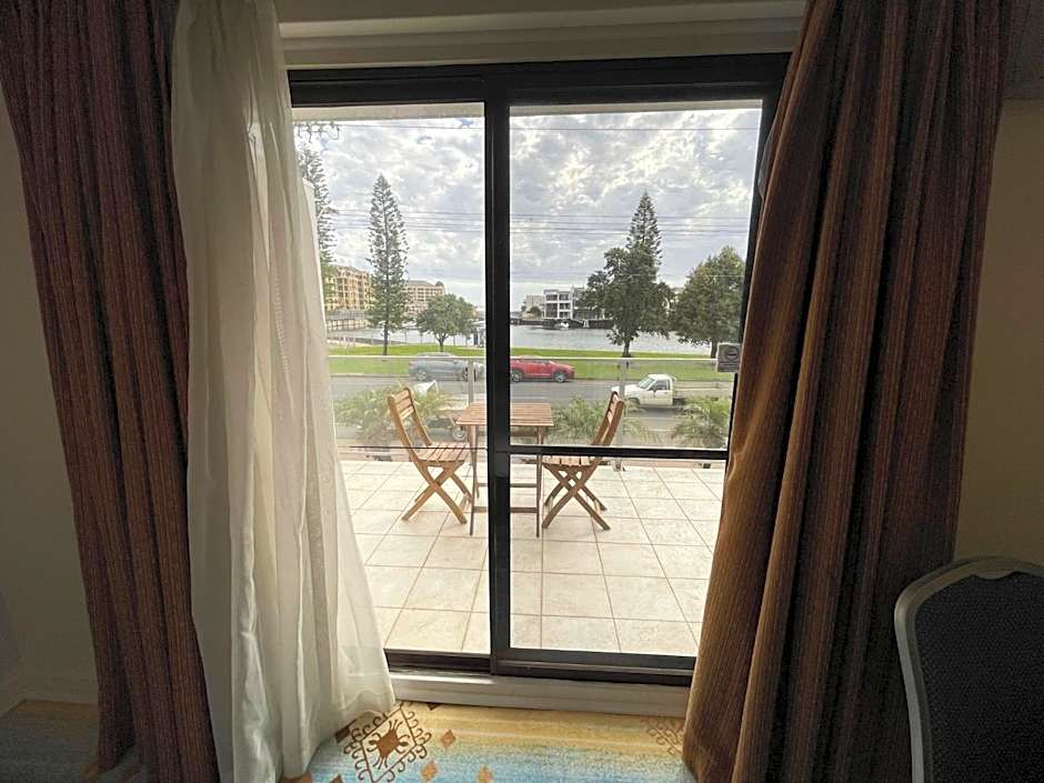 Haven Marina Glenelg