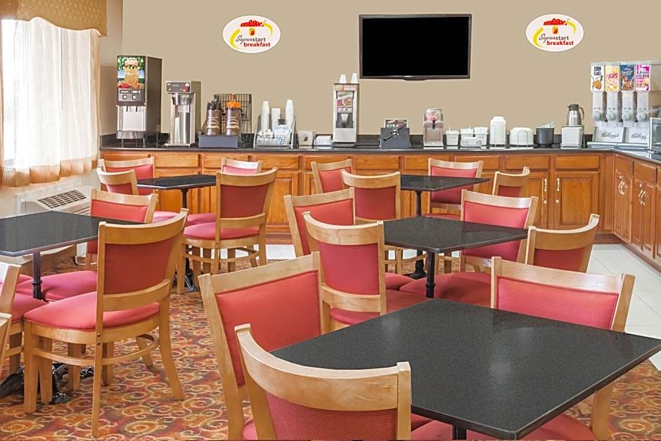 Super 8 by Wyndham Bowling Green South