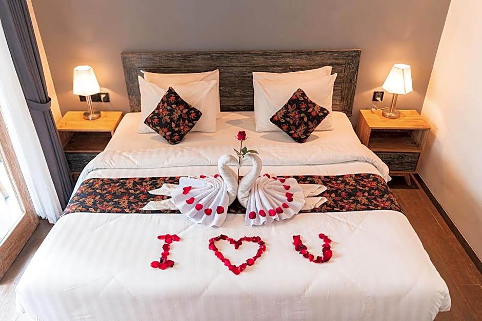 MAHALONA BALI STAY