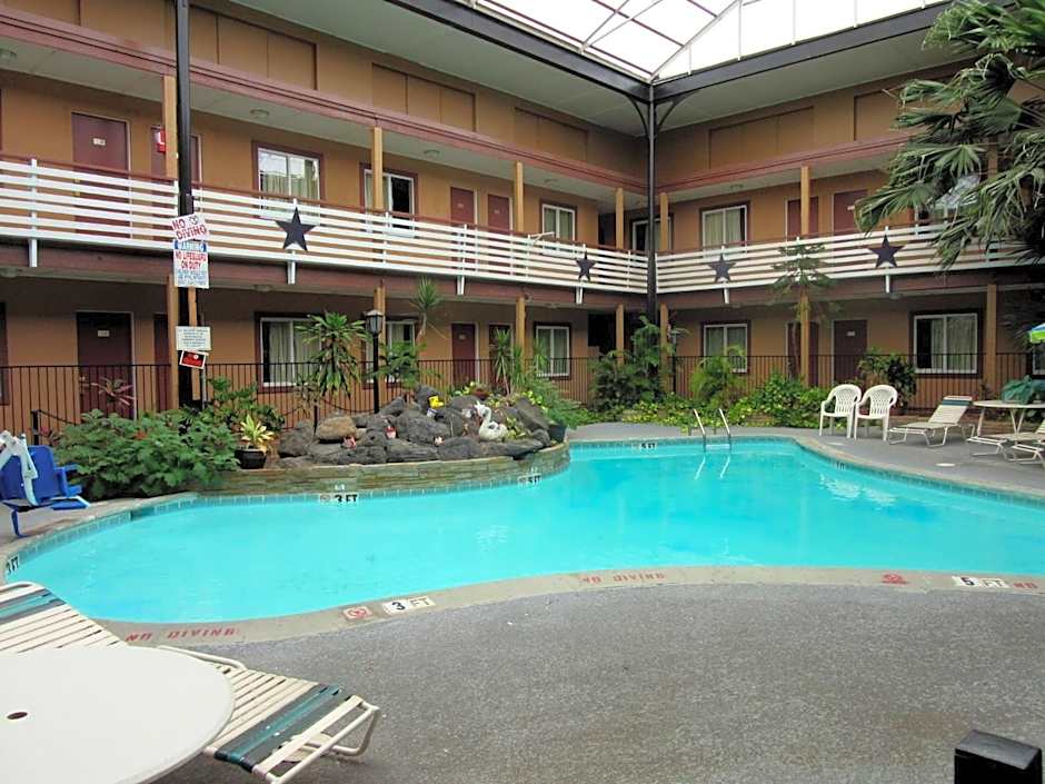 Budget Host Inn