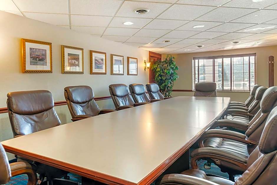 Best Western Greenfield Inn