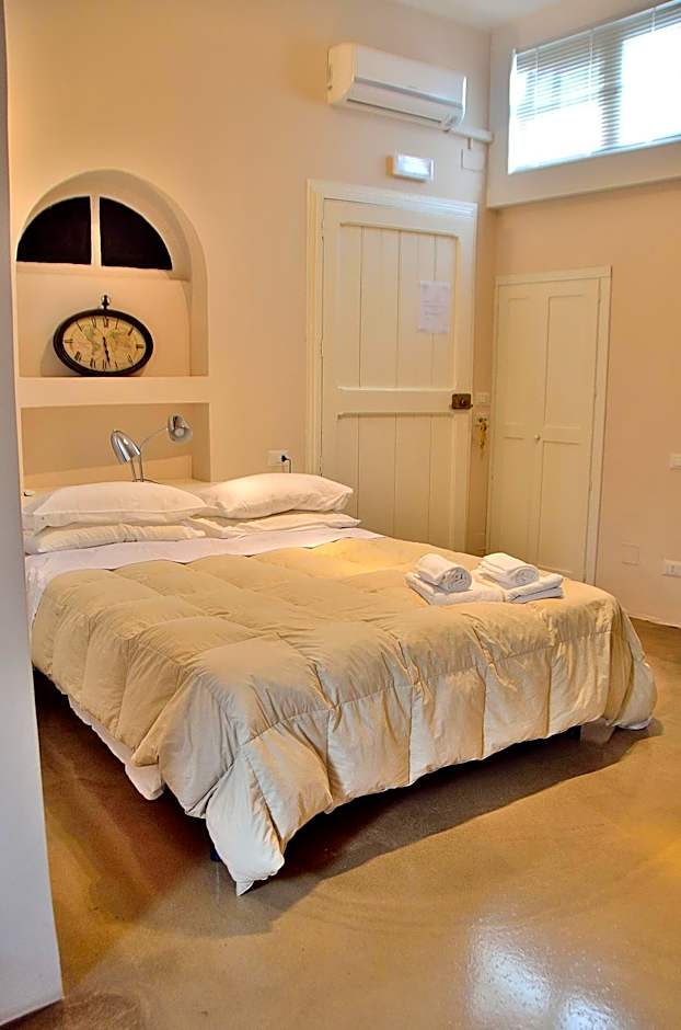 Azzurretta Guest House