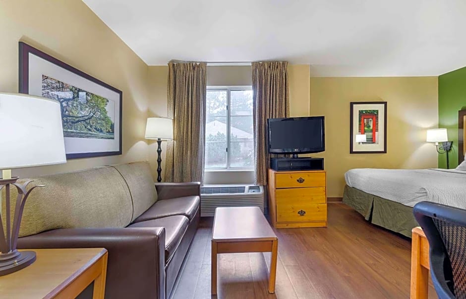 Extended Stay America Suites - Boston - Waltham - 32 4th Ave.