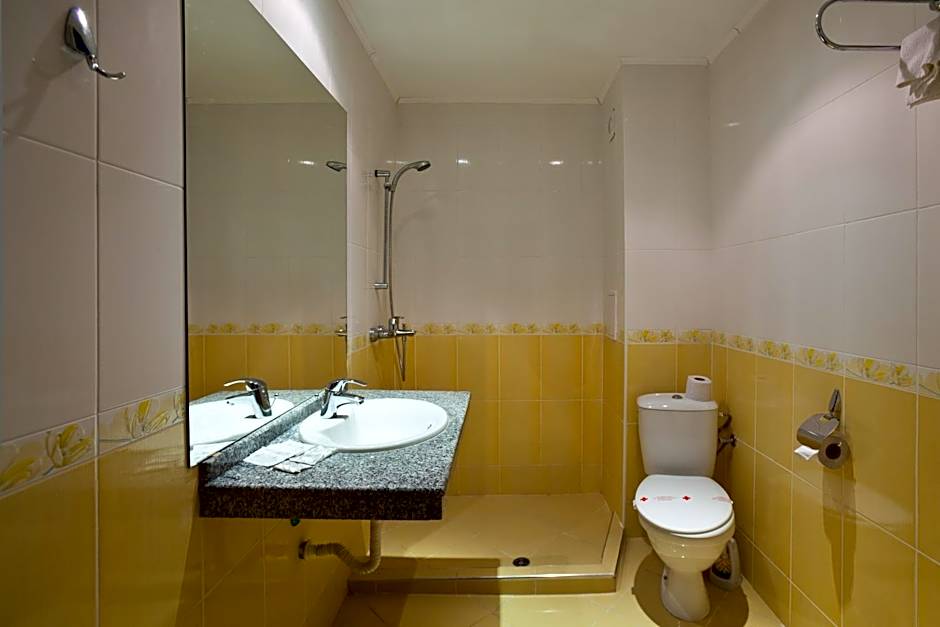 Perla Plaza Hotel - All Inclusive