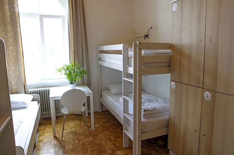 C - Punkt Hostel