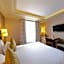 Zenitude Hotel la Valadiere, an Ascend Collection Hotel