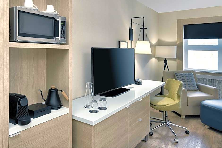 The Insignia Hotel, Sarnia, a Tribute Portfolio Hotel