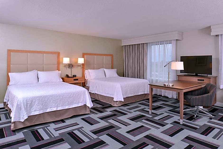 Hampton Inn By Hilton & Suites Ames, IA