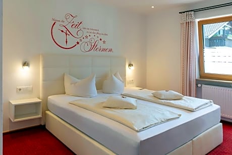 Standard Double Room (1 Adult)