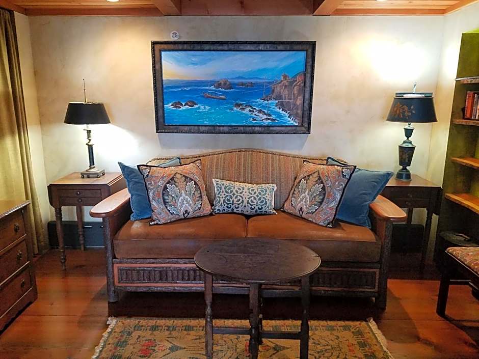 The Inn at Newport Ranch