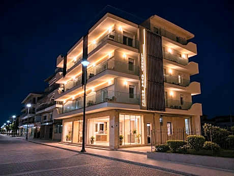 Hotel Avra