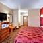Econo Lodge Lubbock I-27