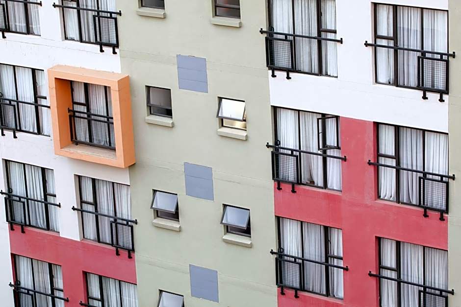Akanani Apartments