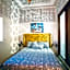 Riad Amelia : Lalla Fatima Zohra Room