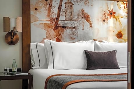 Junior Suite (2 Adults + 2 Children)