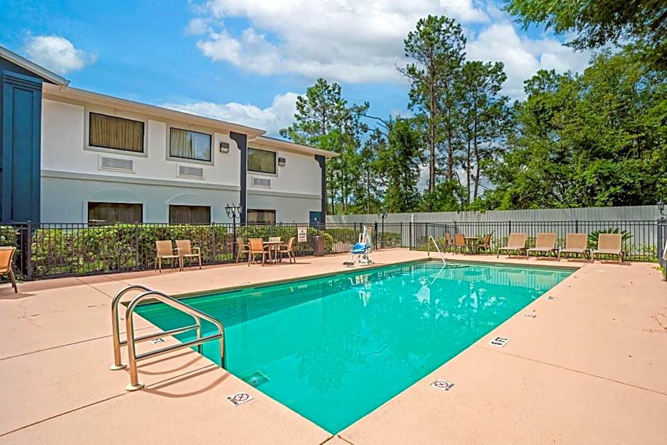 Best Western Wakulla Inn and Suites