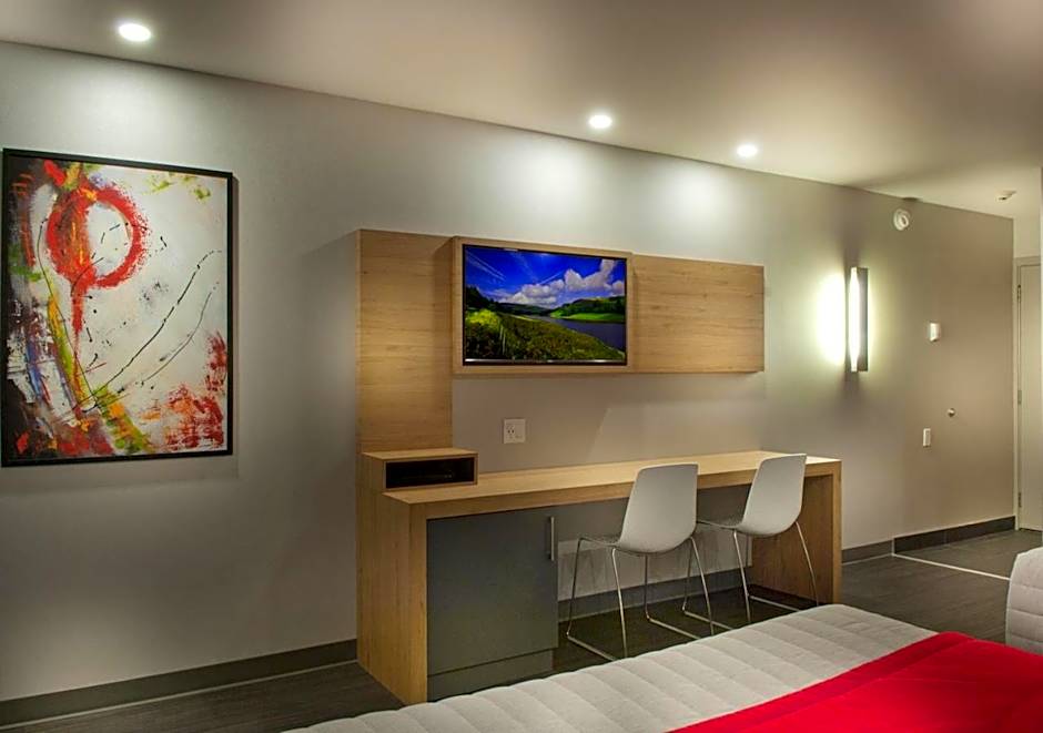 Ramada by Wyndham Laval